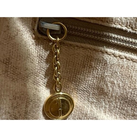 Gucci Vintage Boston Bag – Classic Monogram Canvas & Leather Trim - Picture 9 of 12